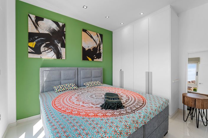 Image No.19-3 Bed Villa for sale