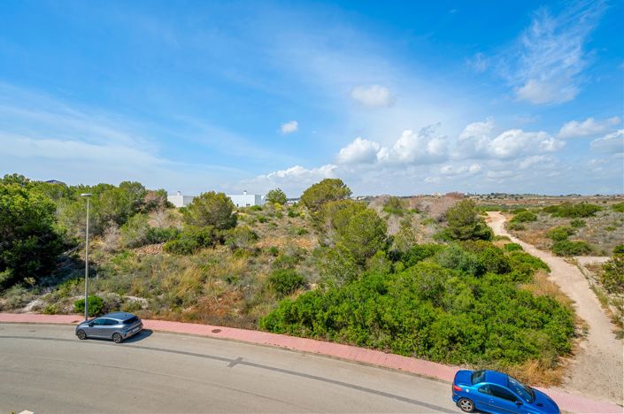 Image No.39-3 Bed Villa for sale