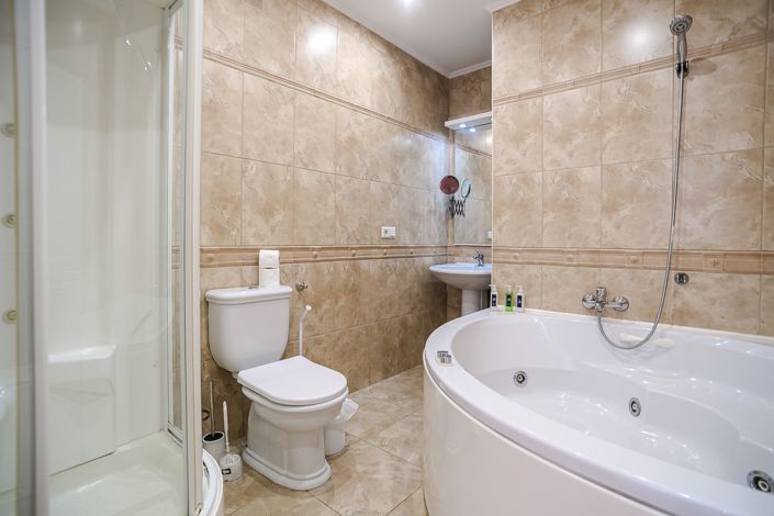 Image No.26-3 Bed Villa for sale