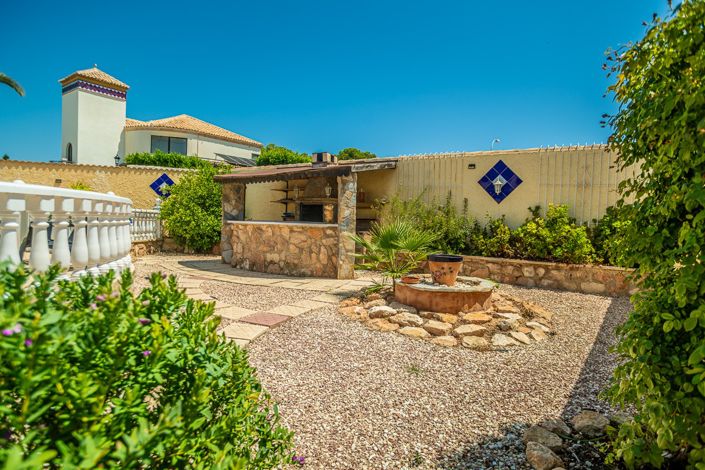 Image No.47-3 Bed Villa for sale