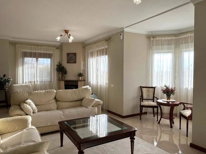 Image No.12-5 Bed Villa for sale