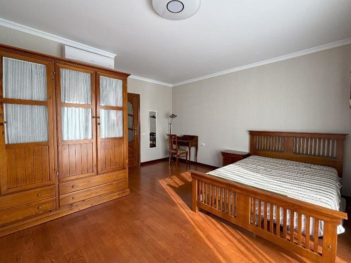 Image No.41-5 Bed Villa for sale