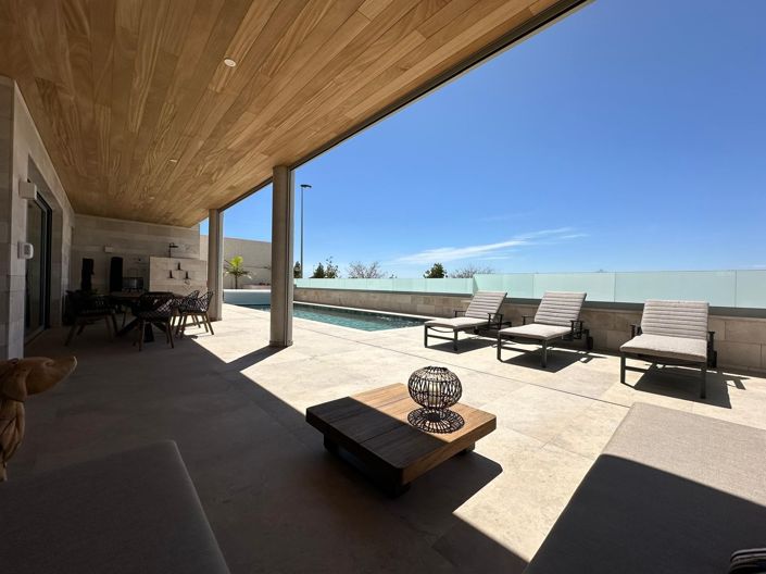 Image No.1-Villa de 4 chambres à vendre à Benijofar