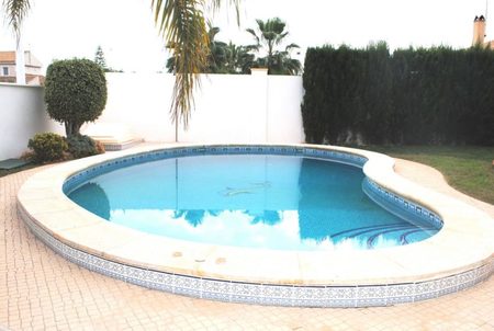 Image No.10-3 Bed Villa for sale