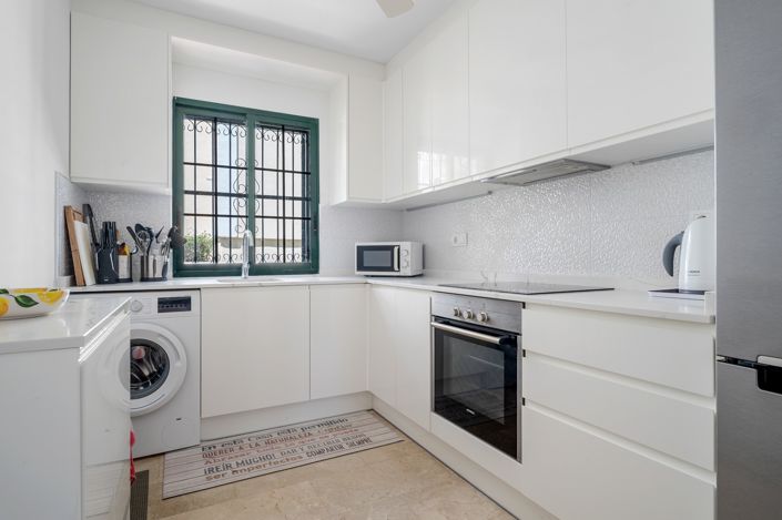 Image No.10-3 Bed Villa for sale