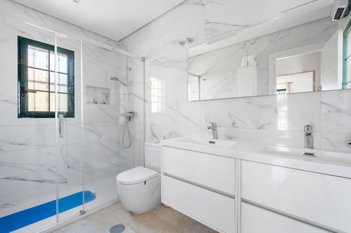 Image No.15-3 Bed Villa for sale