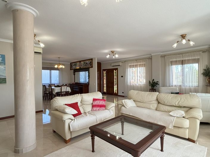 Image No.19-5 Bed Villa for sale