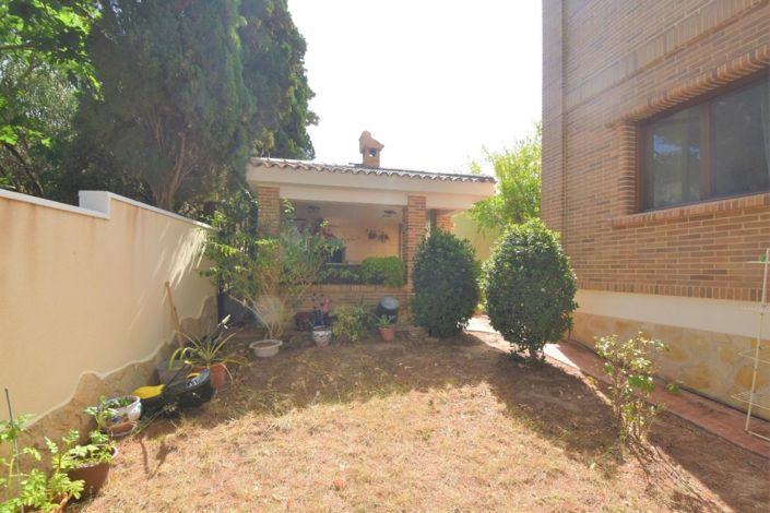 Image No.47-5 Bed Villa for sale