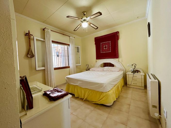 Image No.27-3 Bed Villa for sale