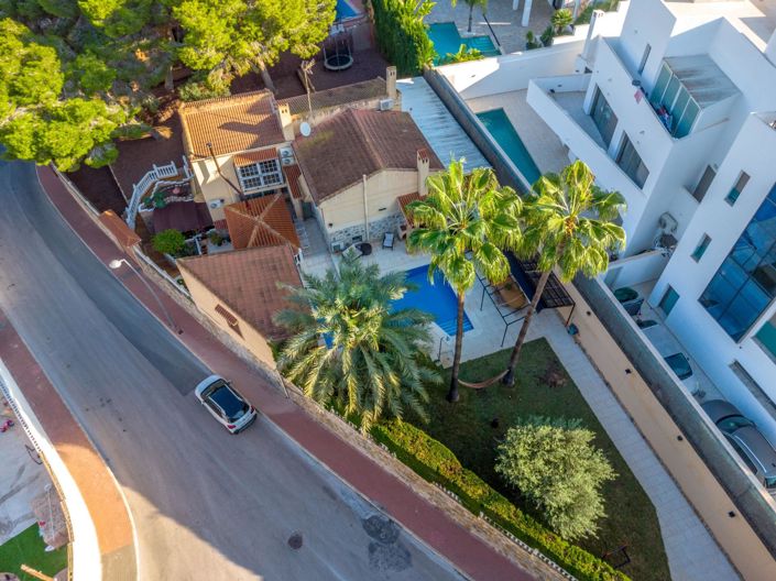 Image No.4-3 Bed Villa for sale