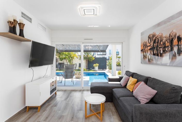 Image No.16-3 Bed Villa for sale