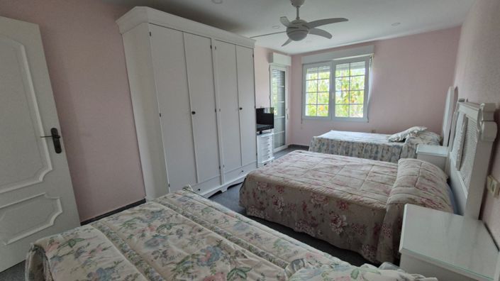 Image No.34-Villa de 7 chambres à vendre à Orihuela