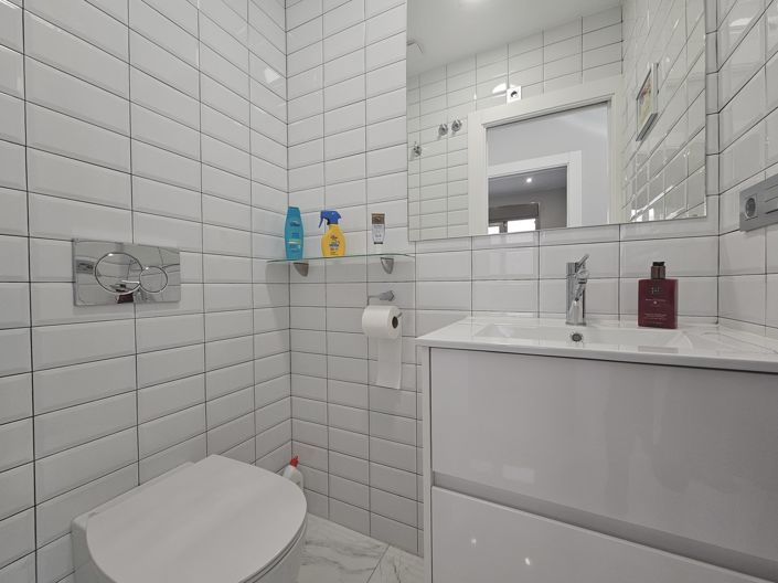 Image No.14-4 Bed Villa for sale