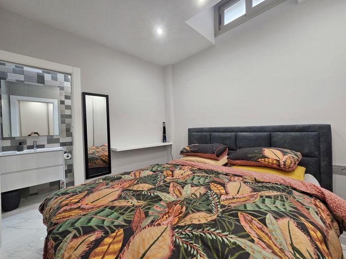 Image No.28-4 Bed Villa for sale