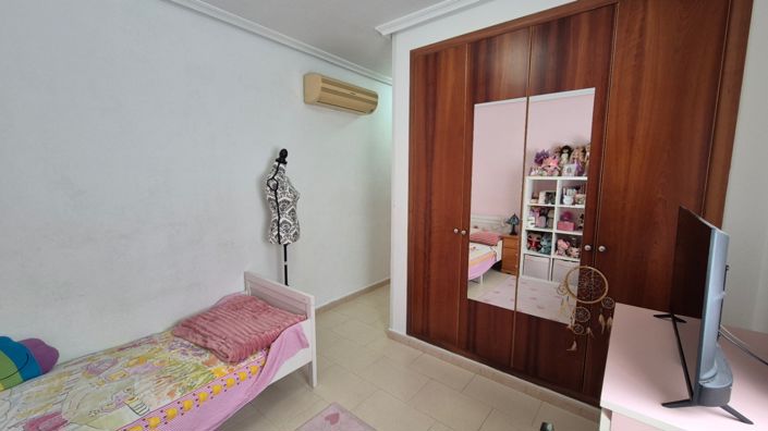 Image No.31-2 Bed Villa for sale