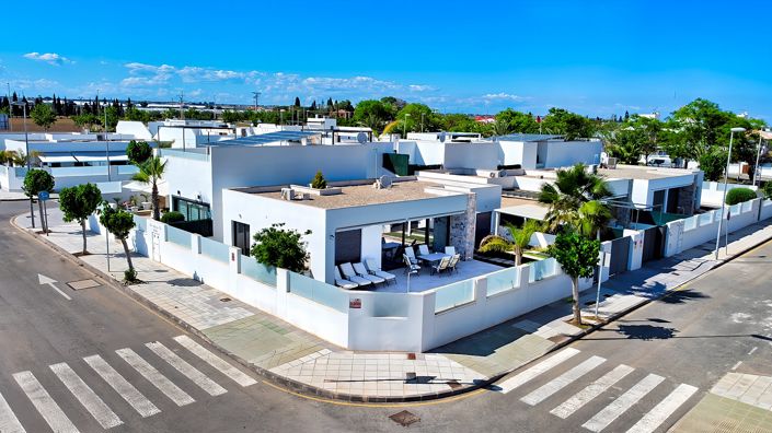 Image No.2-Villa de 3 chambres à vendre à Pilar de la Horadada