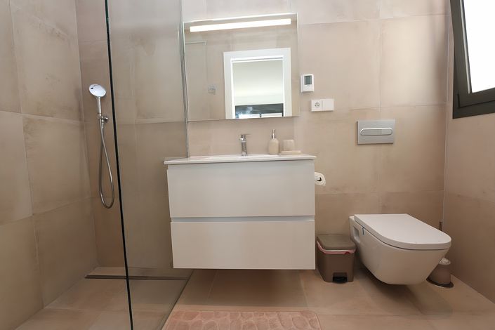 Image No.36-3 Bed Villa for sale