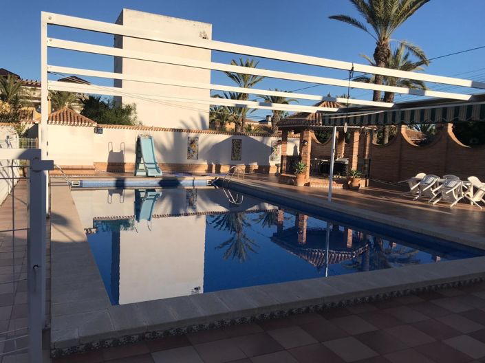 Image No.4-7 Bed Villa for sale