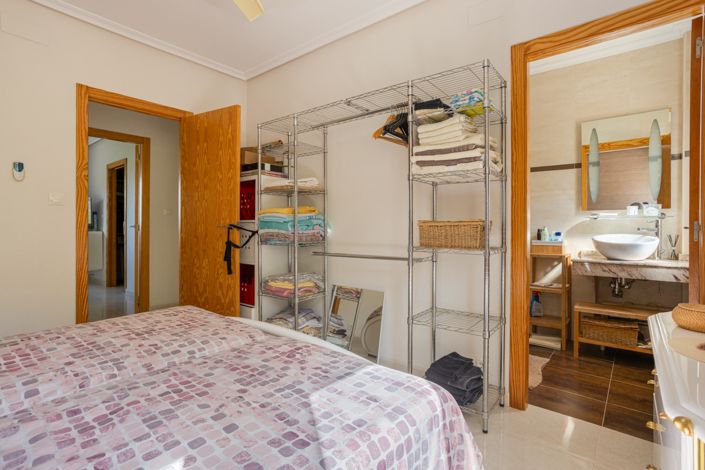 Image No.21-Villa de 3 chambres à vendre à Alicante