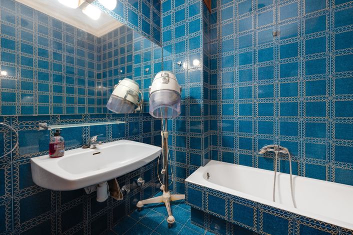 Image No.16-12 Bed Villa for sale