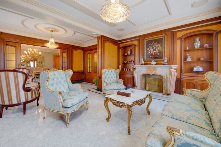 Image No.47-12 Bed Villa for sale