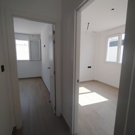 Image No.29-3 Bed Villa for sale