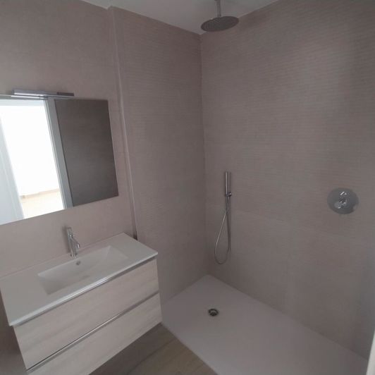 Image No.35-3 Bed Villa for sale