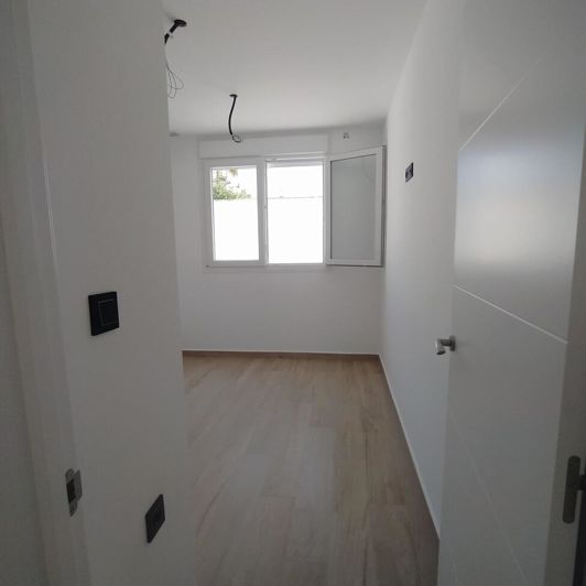 Image No.36-3 Bed Villa for sale