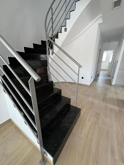 Image No.39-3 Bed Villa for sale