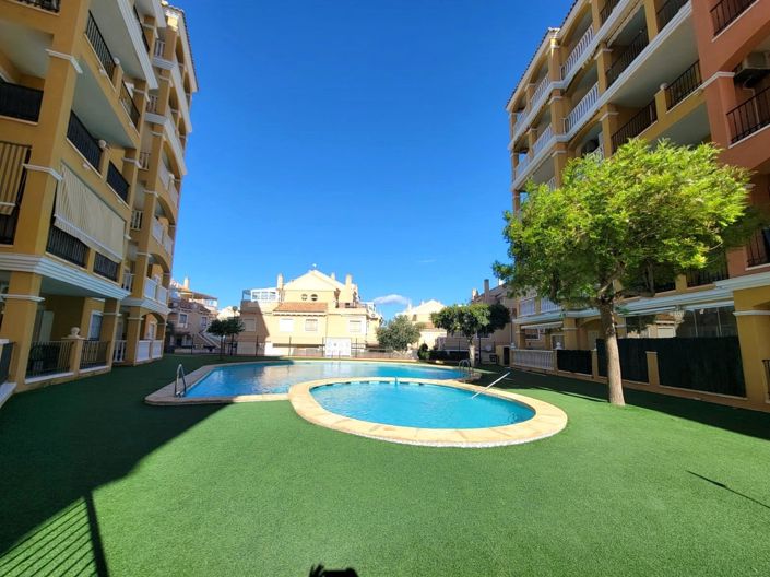 Image No.23-1 Bed Apartment for sale