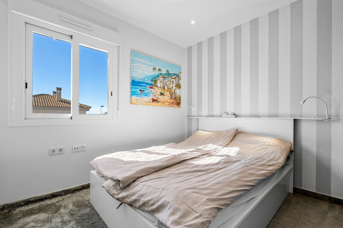 Image No.13-2 Bed Apartment for sale