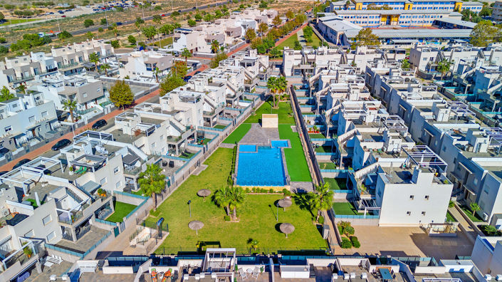 Image No.32-2 Bed Apartment for sale