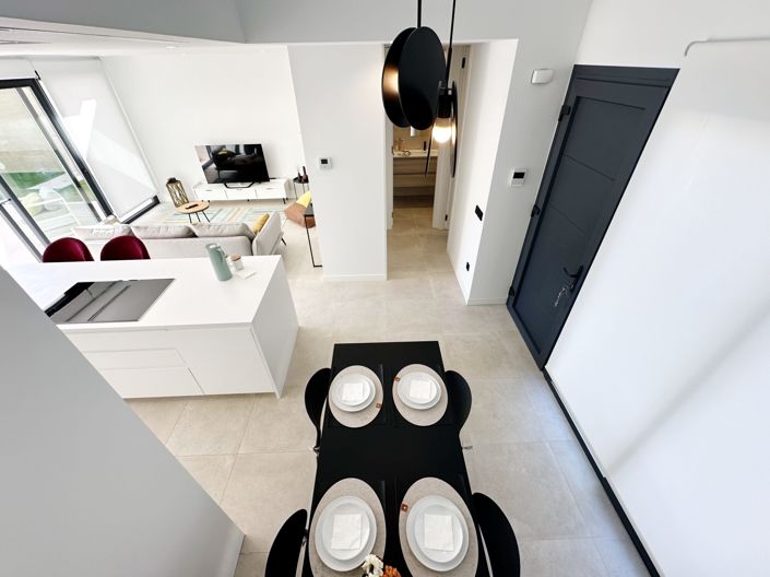 Image No.37-3 Bed Villa for sale