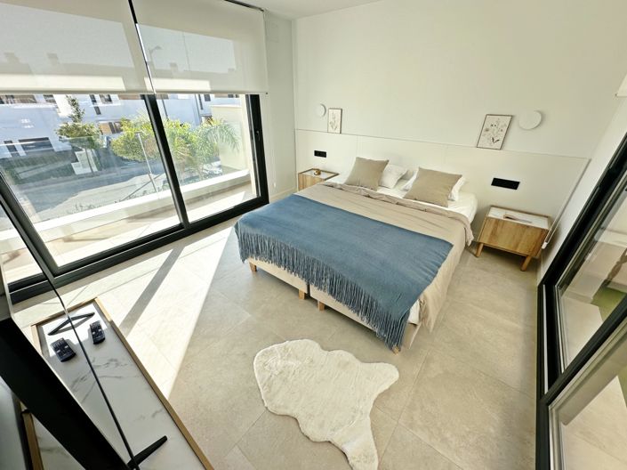 Image No.41-3 Bed Villa for sale