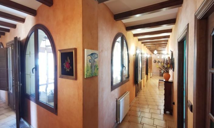 Image No.18-4 Bed Villa for sale