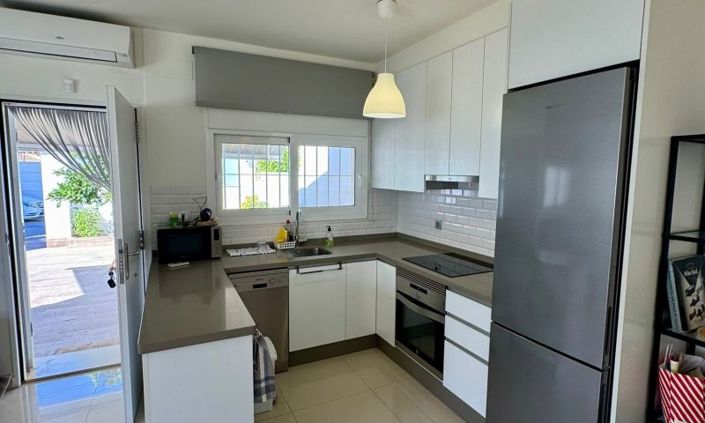 Image No.11-2 Bed Villa for sale