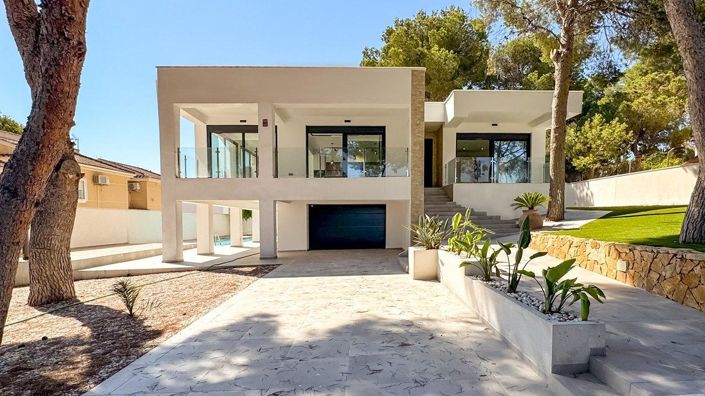 Image No.2-4 Bed Villa for sale