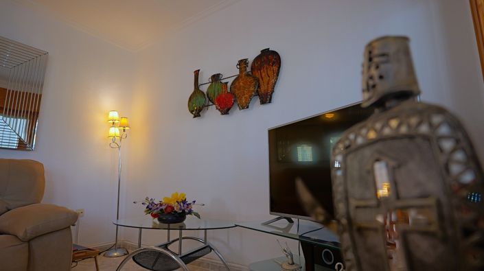 Image No.17-2 Bed Villa for sale