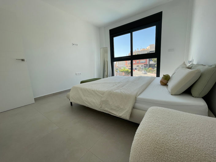 Image No.40-3 Bed Villa for sale