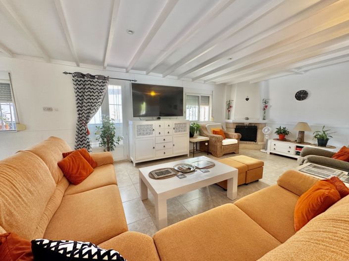 Image No.16-7 Bed Villa for sale