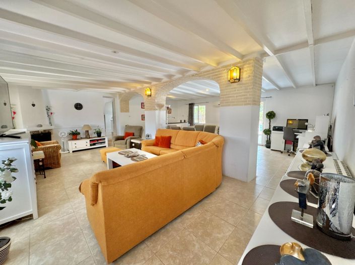 Image No.22-7 Bed Villa for sale
