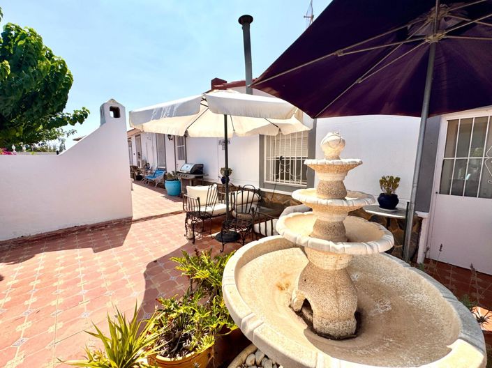 Image No.38-7 Bed Villa for sale