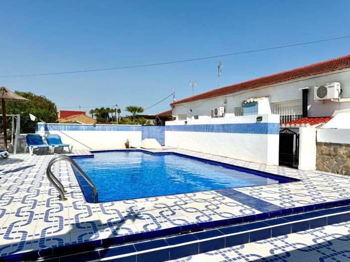 Image No.43-7 Bed Villa for sale