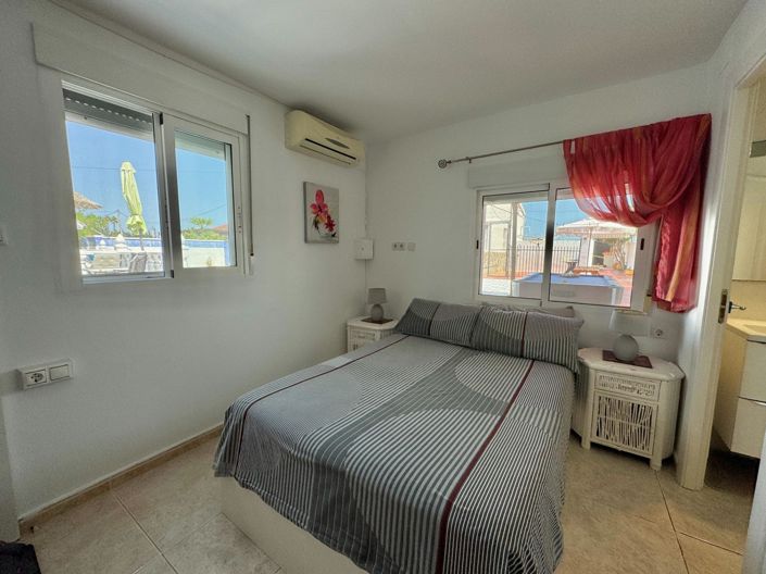 Image No.48-7 Bed Villa for sale