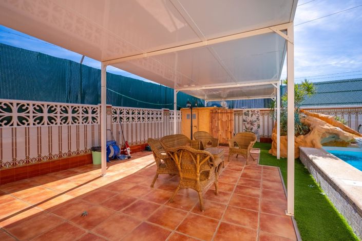 Image No.43-6 Bed Villa for sale