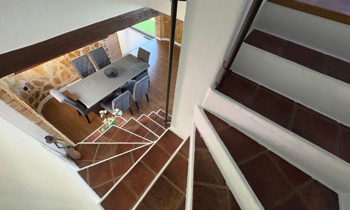 Image No.24-3 Bed Villa for sale