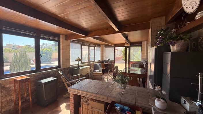 Image No.13-7 Bed Villa for sale