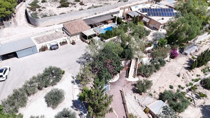 Image No.36-5 Bed Villa for sale