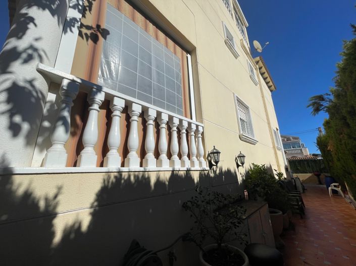 Image No.14-4 Bed Villa for sale