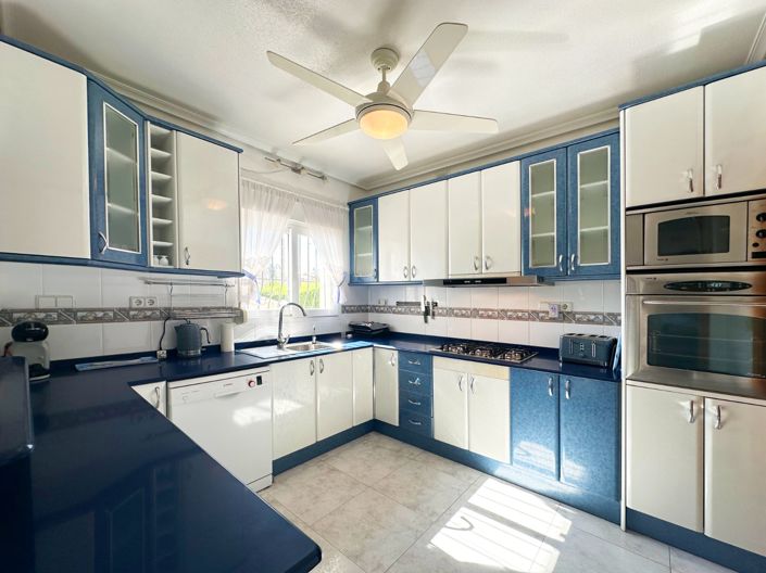 Image No.13-3 Bed Villa for sale